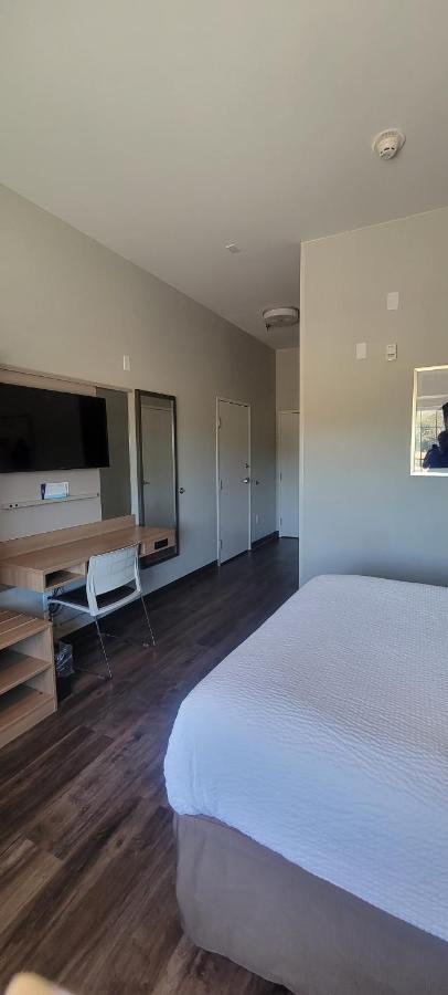 Microtel Inn & Suites By Wyndham Fountain Fort Carson Buitenkant foto
