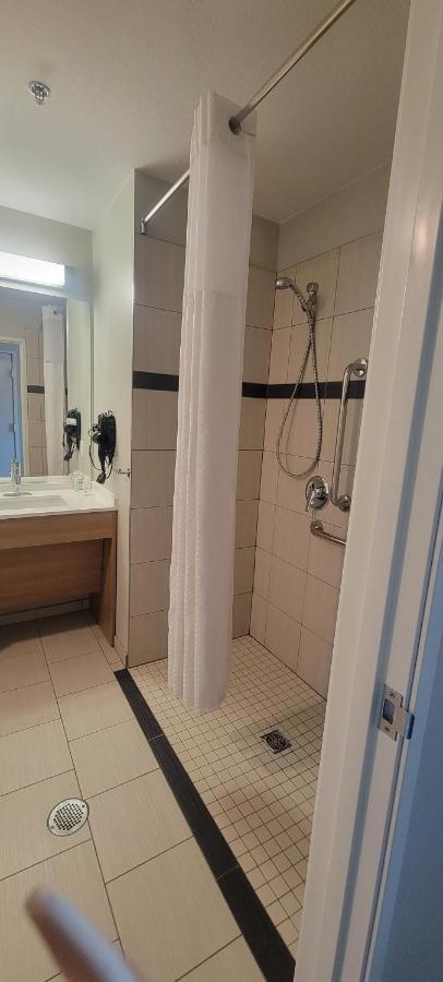 Microtel Inn & Suites By Wyndham Fountain Fort Carson Buitenkant foto
