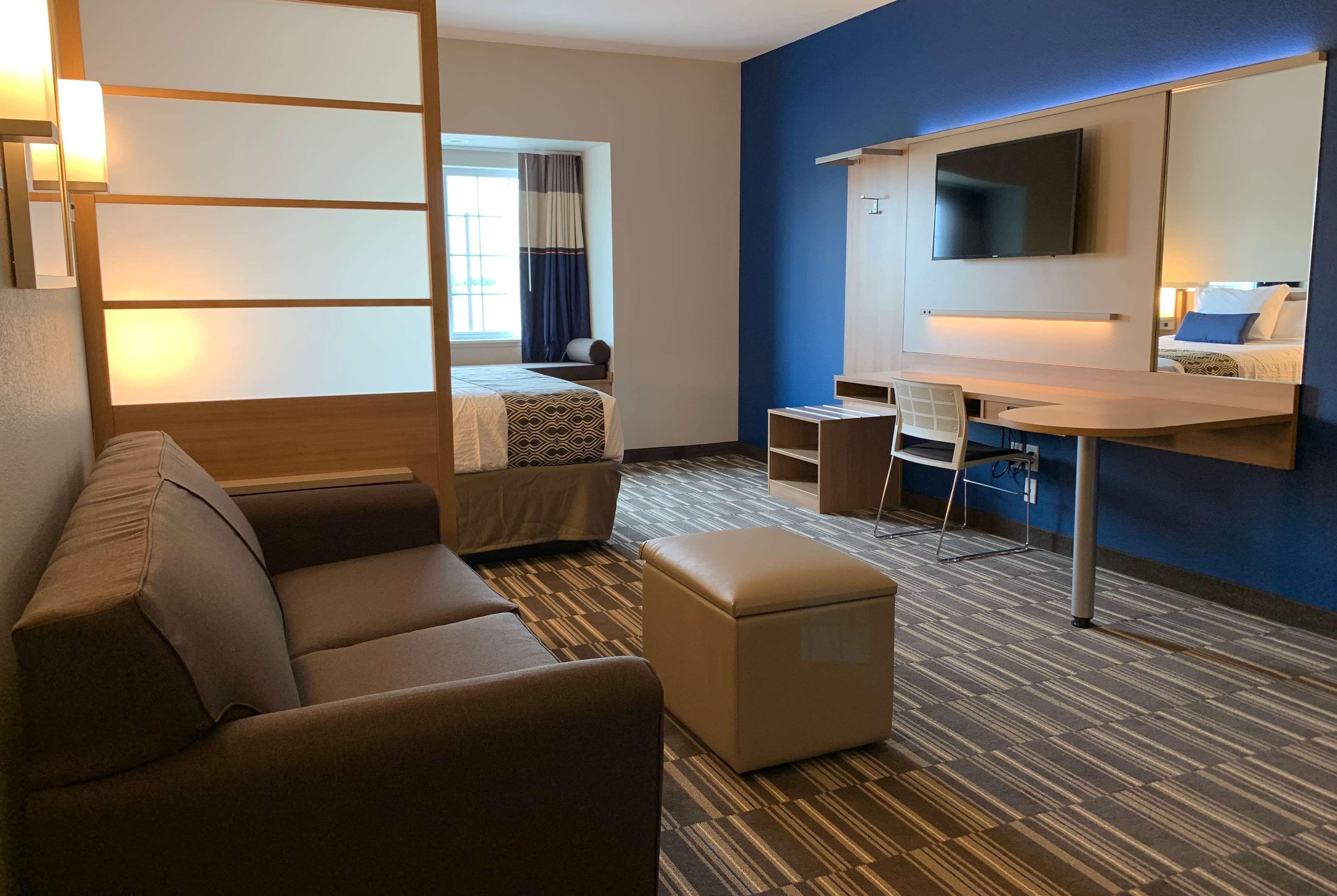 Microtel Inn & Suites By Wyndham Fountain Fort Carson Buitenkant foto