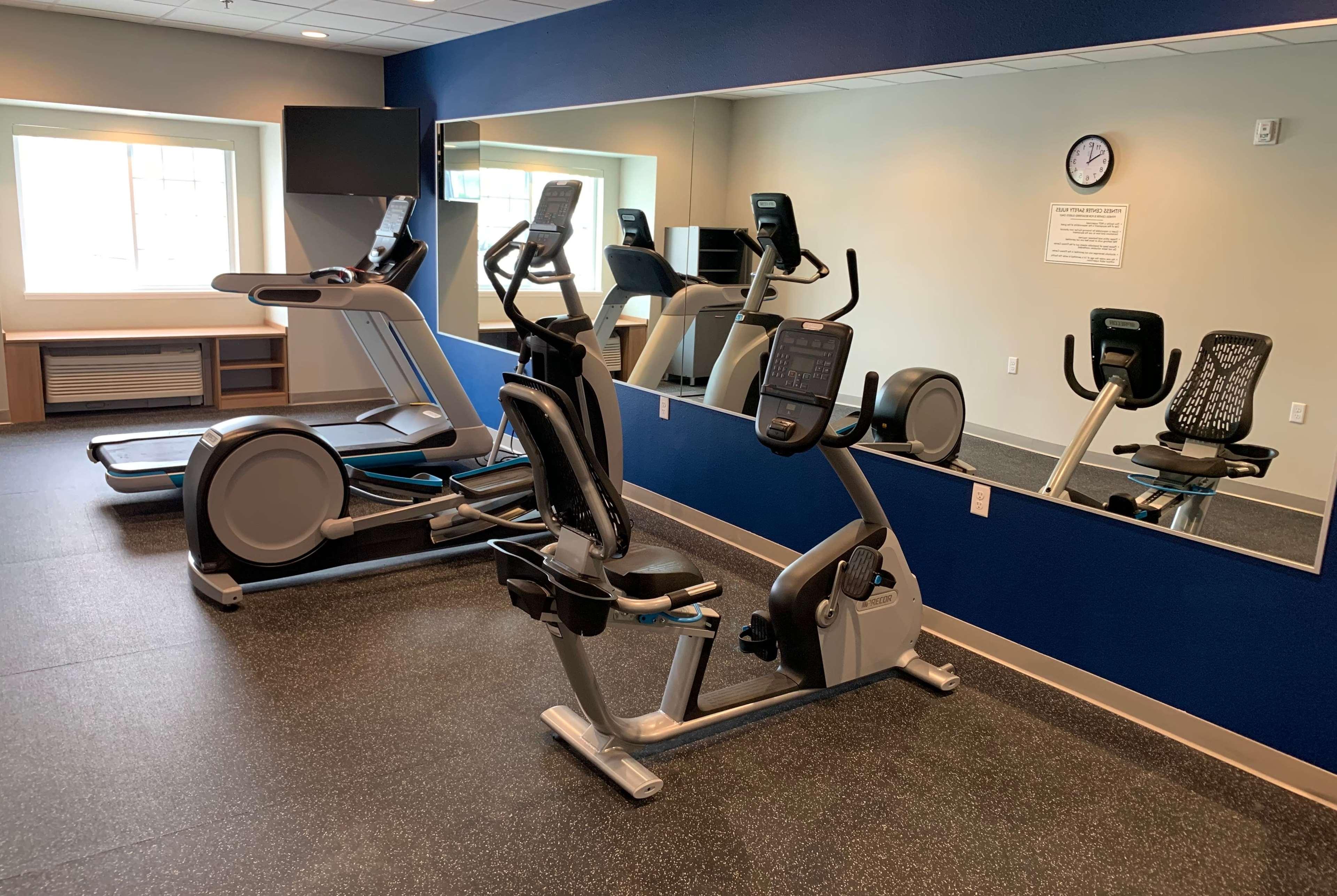Microtel Inn & Suites By Wyndham Fountain Fort Carson Buitenkant foto